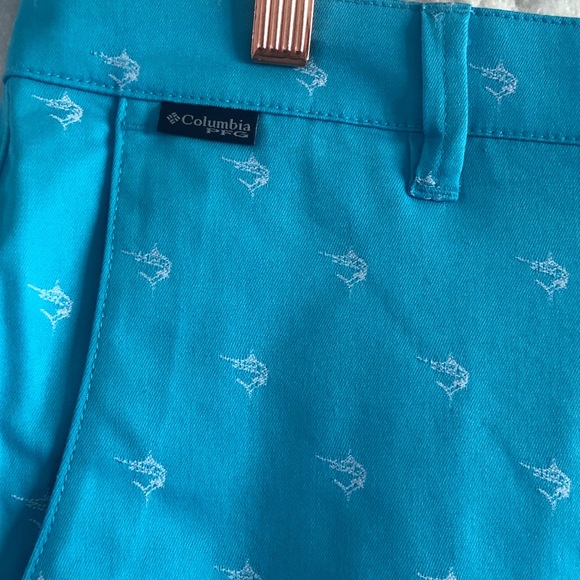 Men’s Columbia Blue Performance PFG Shorts - Picture 6 of 8